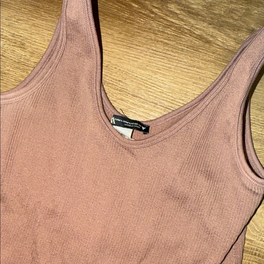 Zara Ribbed Bodysuit - Picture 2 of 2